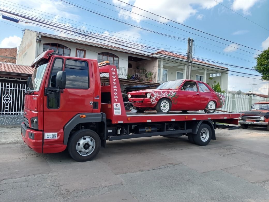 Transporte de veículo sobre guincho plataforma em São Paulo